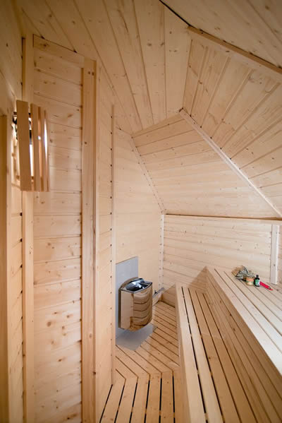 Kota sauna avec vestiaires